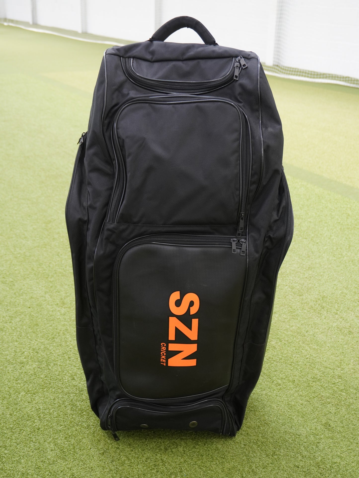 SZN Premium Wheelie Cricket Bag