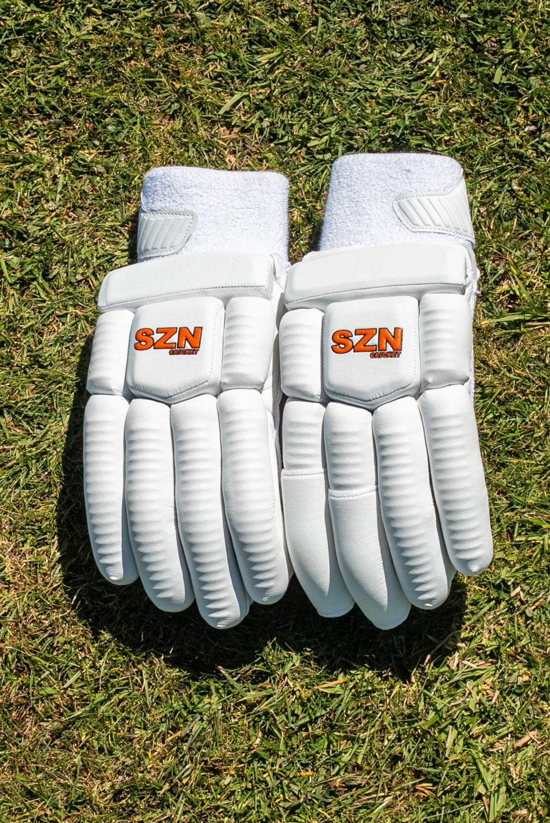 SZN Premium Player Batting Gloves
